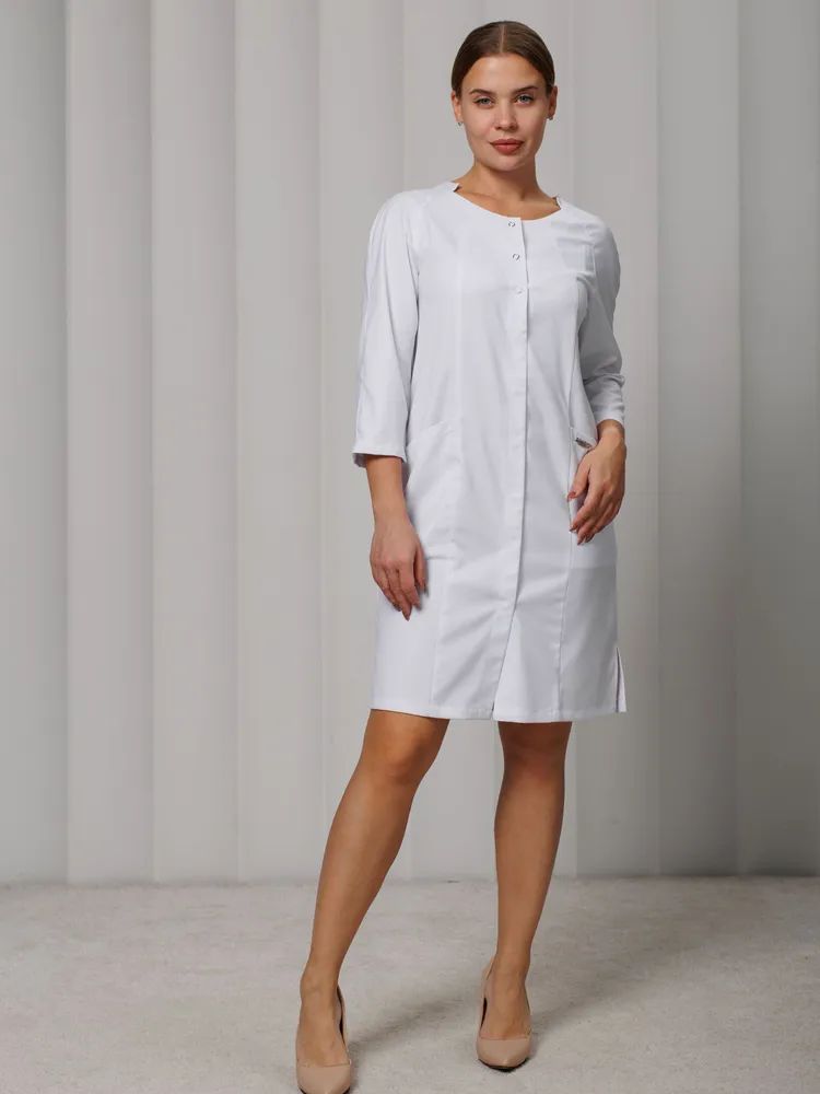 CAPRIZNAYA MODA Халат медицинский женский на кнопках белый короткий, рукав 3/4