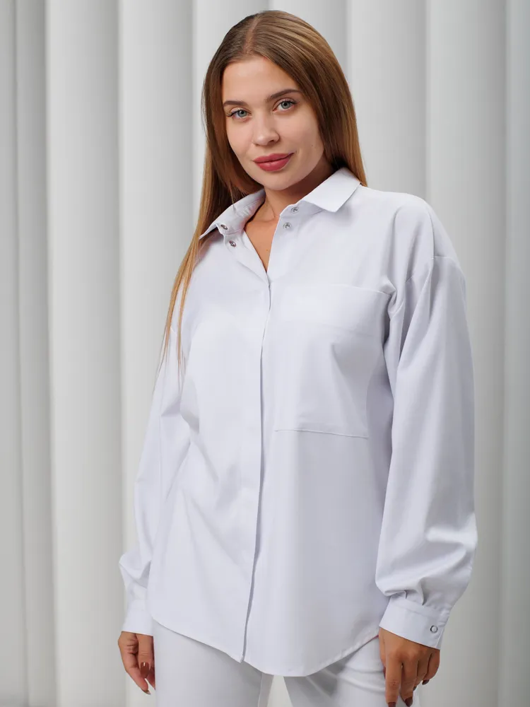 CAPRIZNAYA MODA Рубашка медицинская женская белая на кнопках с длинным рукавом